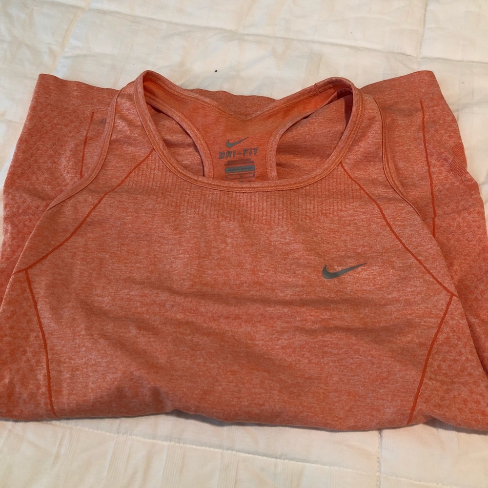 Nike dri-fit tank